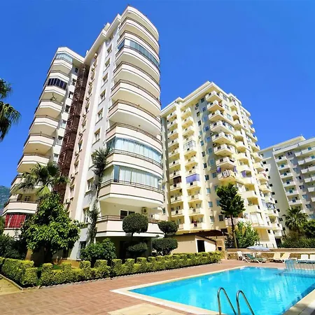 Ulker 2 Apartamento *