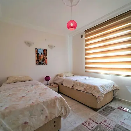 Apartamento Ulker 2 *